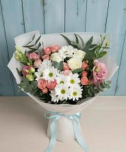 Букет цветов из:  Розы, Лизиантусы и Хризантемы в Советске Тульской области