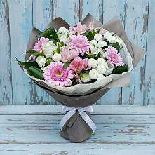 Букет цветов из:  Герберы, Альстромерии и Хризантемы в Советске Тульской области