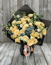 Букет цветов из:  Розы и Лизиантусы #REPLACE_PRED# Советске Тульской области