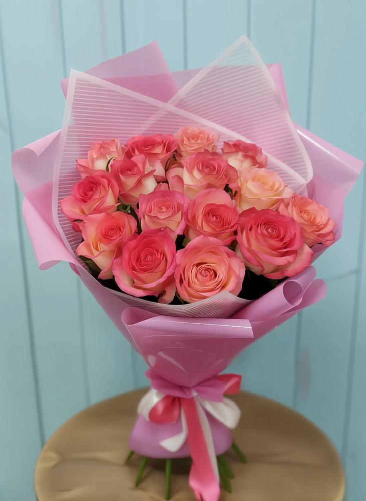 Букет 15 Розовых роз Равель в Советске Тульской области