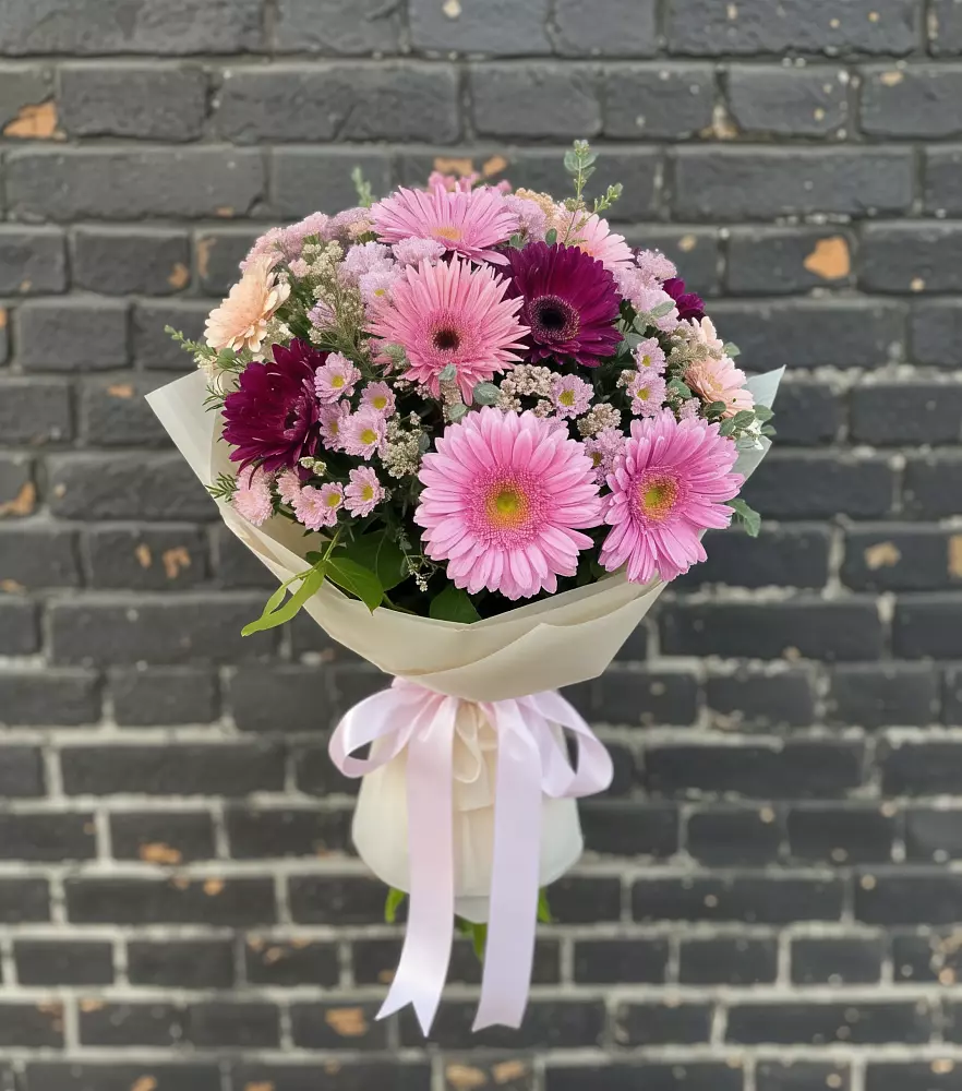Букет цветов из: Герберы и Хризантемы в Советске Тульской области