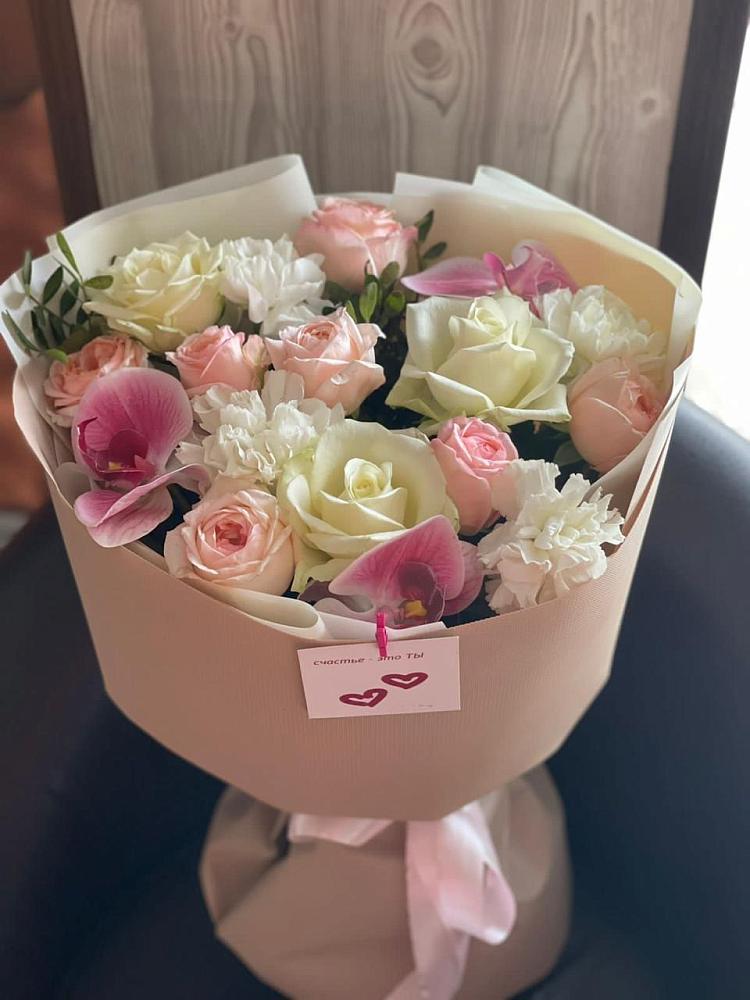 Букет цветов из: Орхидеи, Розы и Гвоздики в Советске Тульской области