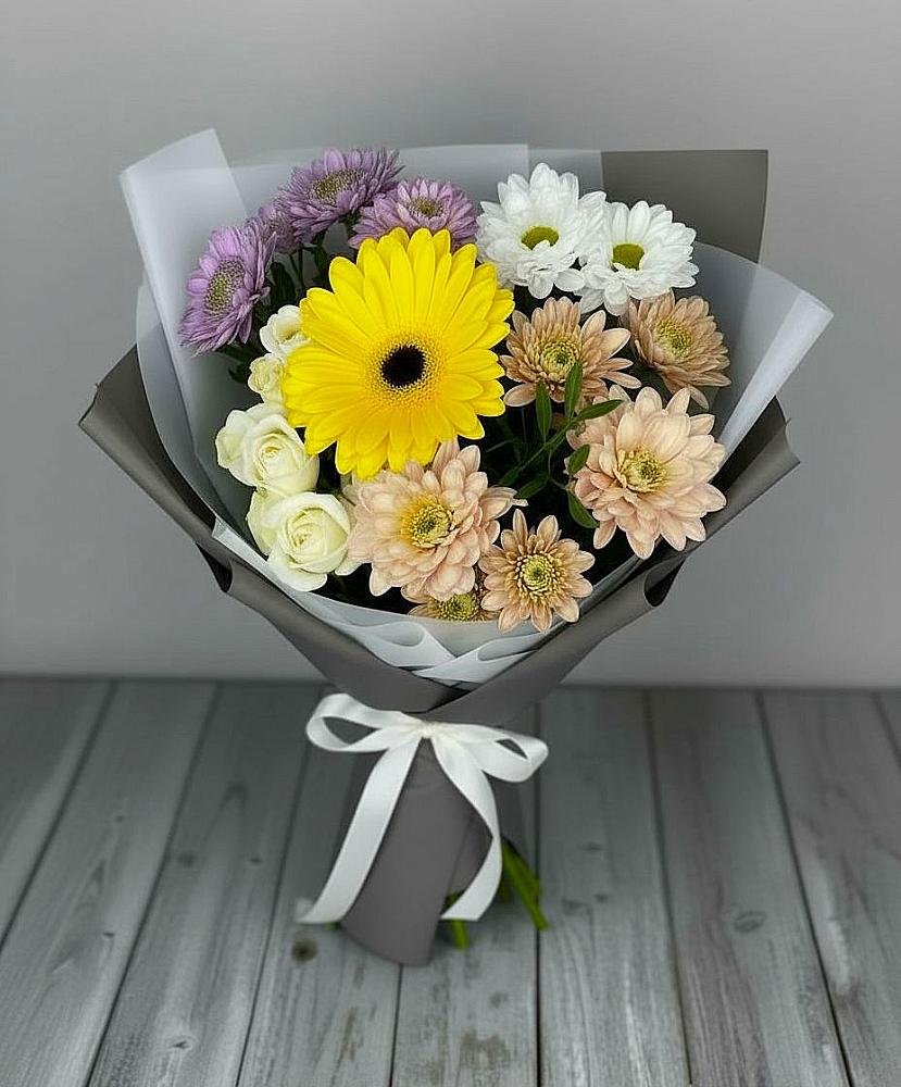 Букет цветов из: Розы, Герберы и Хризантемы в Советске Тульской области